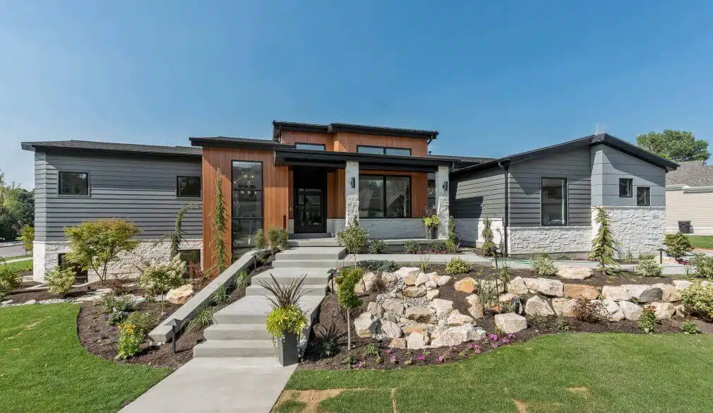 4" V-Groove Longboard® Siding in Light Cherry Kelowna Siding Contractors - Ideal Siding