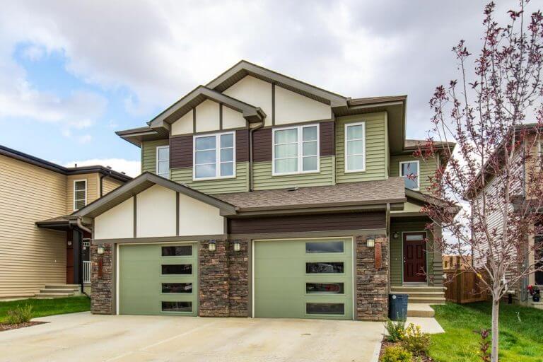 Siding Winnipeg Hardie, Cedar, Vinyl (431) 4417325 Installation