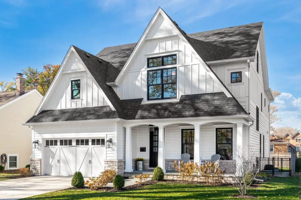 James Hardie Lap and Board&Batten siding in Arctic White Color Top siding installation company in Marietta-Roswell - lap, board and batten, vertical and horizonal siding installation
