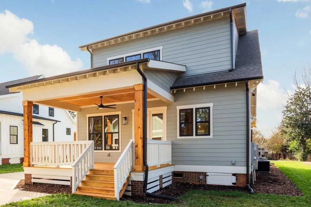 James Hardie Board Siding Siding contractors in Charleston, SC - working with siding planks, panels, shingles