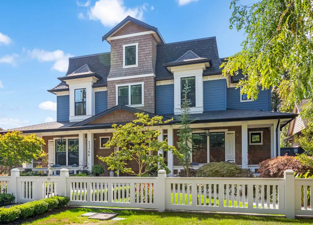 Cedar Shingles by Ideal Siding® Fairfield Exterior home siding – installation, replacement and repair cost of James Hardie, cedar, vinyl siding in Fairfield, CT